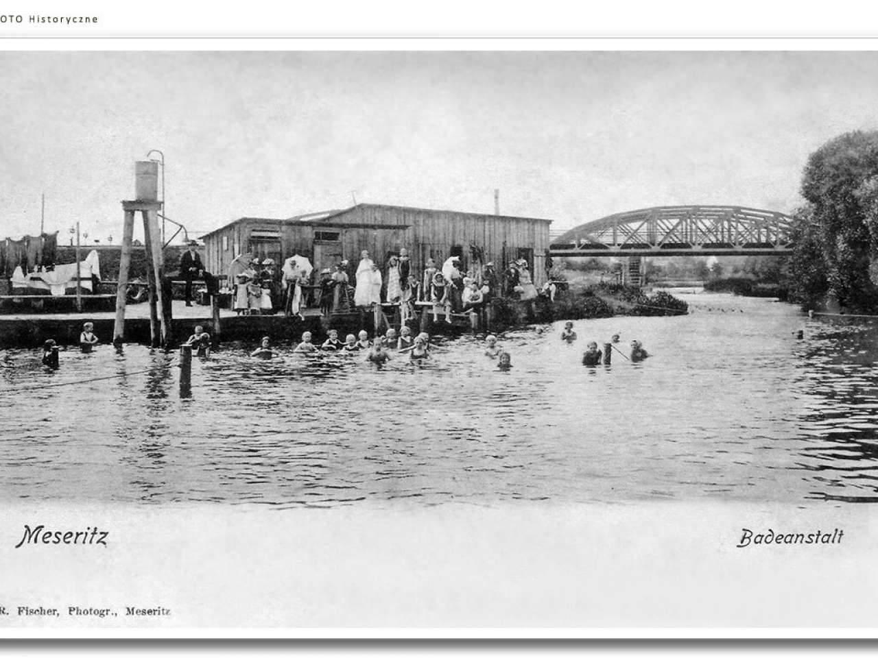 Meseritz - Międzyrzecz - Widokówka z początku XX w. Kąpielisko na rzece Obra.   (w tle widać most kolejowy ,a za nim Młyn wodny)