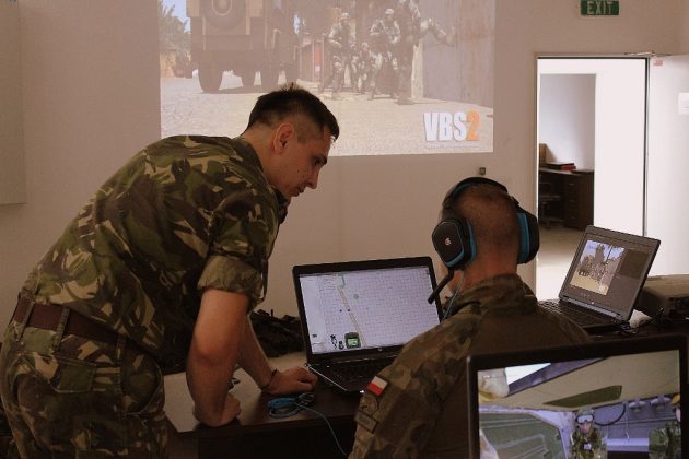 Cyfrowy poligon - zajęcia żołnierzy PKW Rumunia