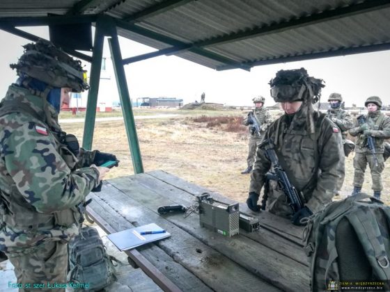 żołnierze 1 batalionu Ziemi Rzeszowskiej 17WBZ ogniowo zainaugurowali kolejny rok szkoleniowy