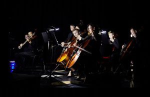 Unikalny koncert symfoniczny w ciemności w Zielonej Górze