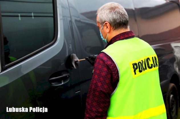 lubuscy policjanci odzyskali skradzione auta 05