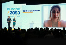 szymon hołownia kongres europa 2050 b00
