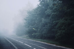 uwaga mgła na drogach 001